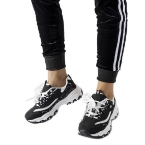 Baskets de sport Kouri noires et blanches le noir