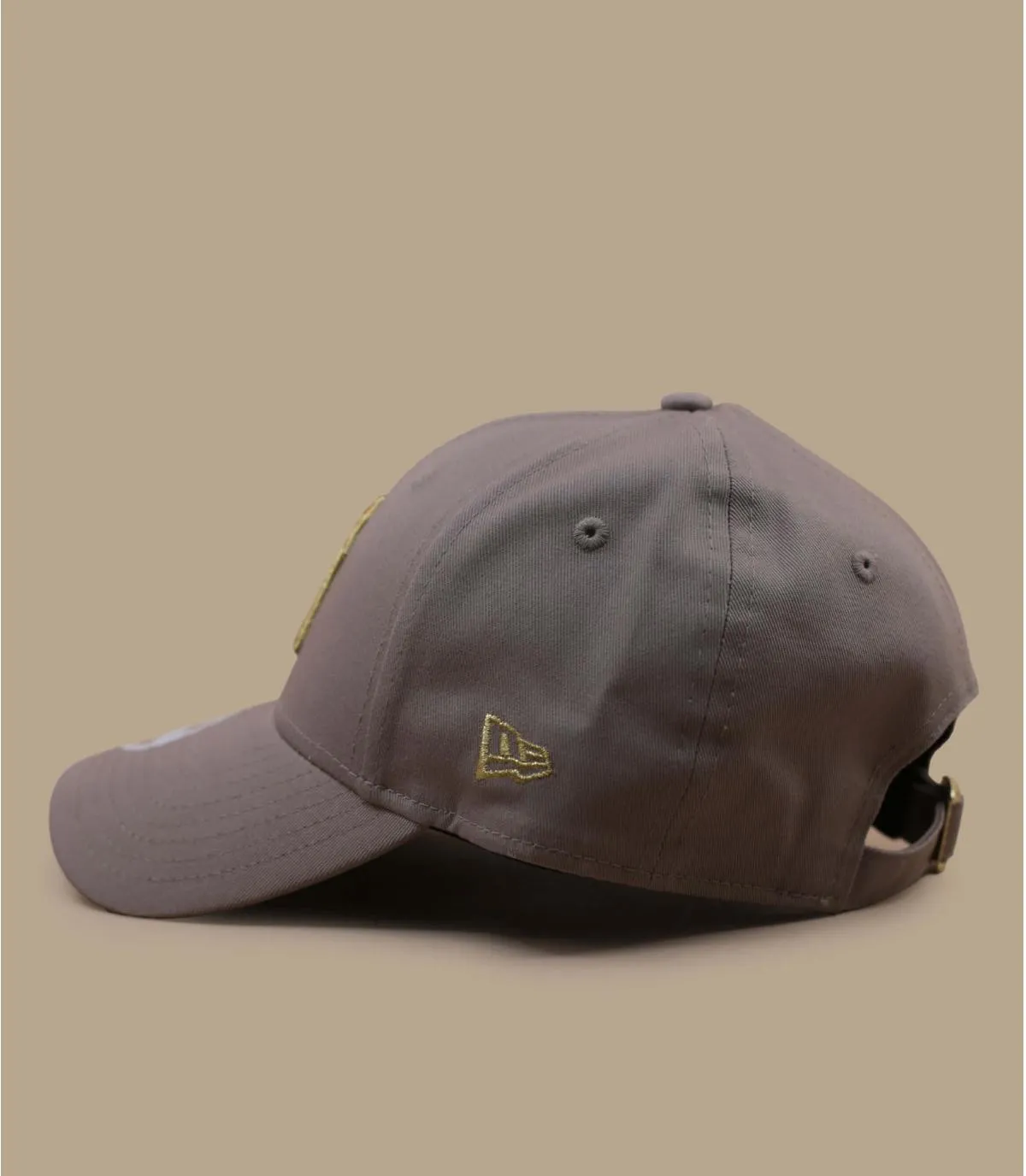 Casquette baseball femme NY beige - Casquette Wmn Mettalic Logo 9Forty NY ash brown New Era : Headict