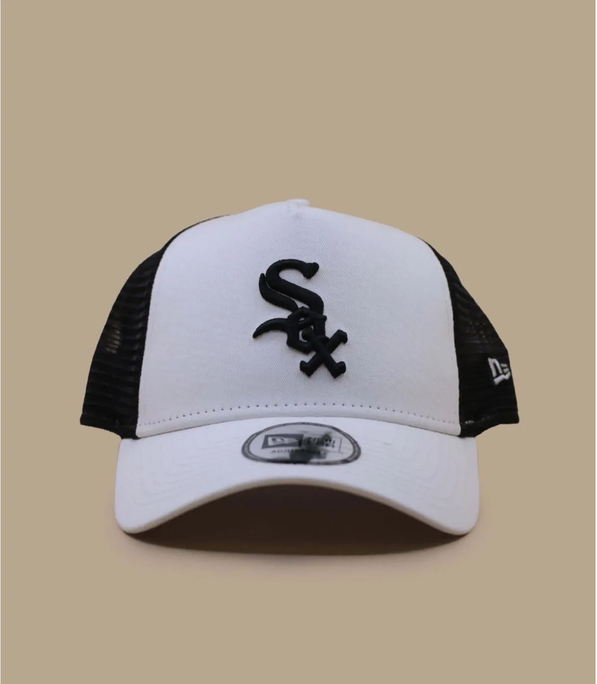 Casquette trucker Sox blanche noire - Casquette League Ess Trucker Sox white black New Era : Headict