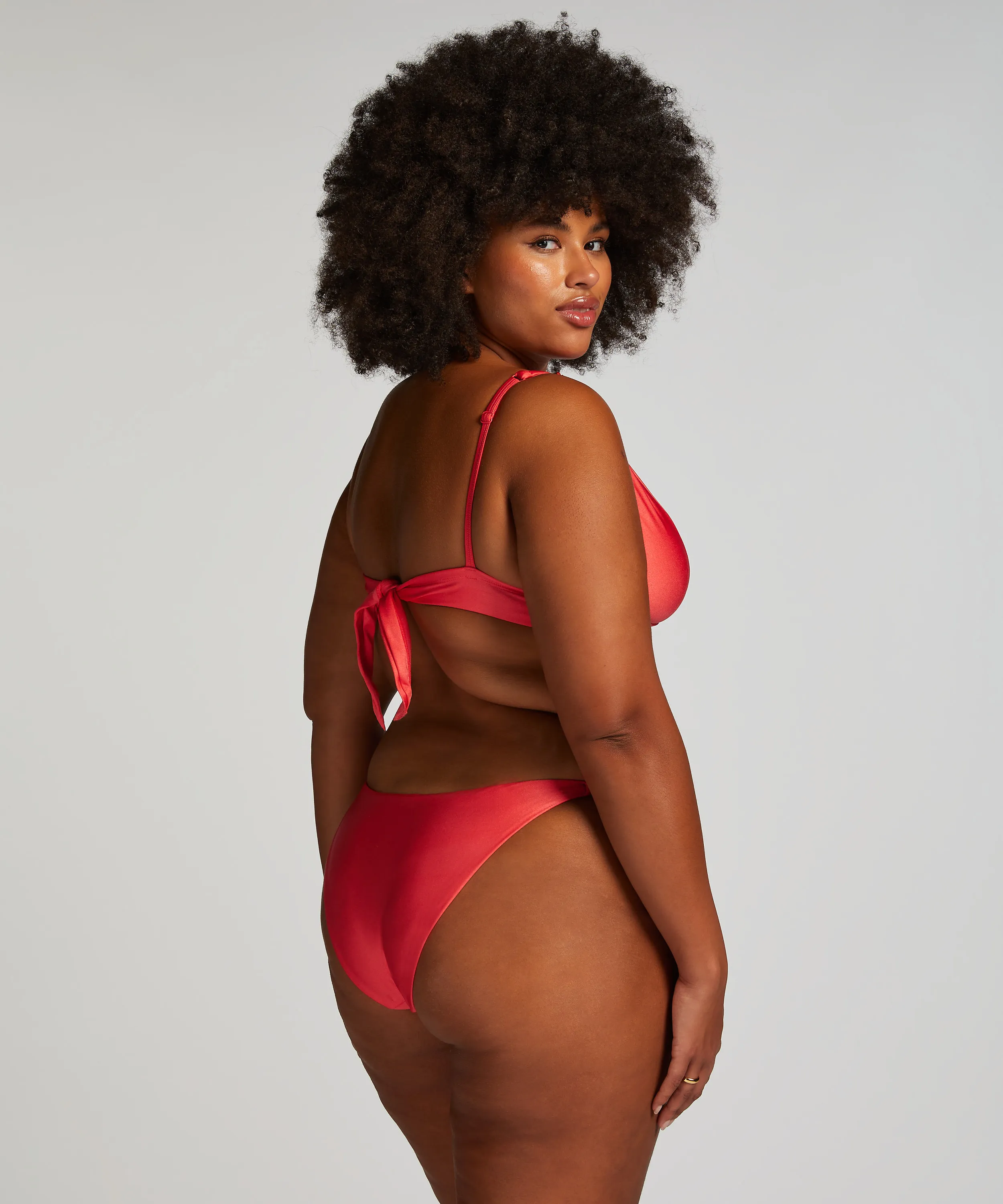 Slip de Bikini Cheeky Tanga Luxe