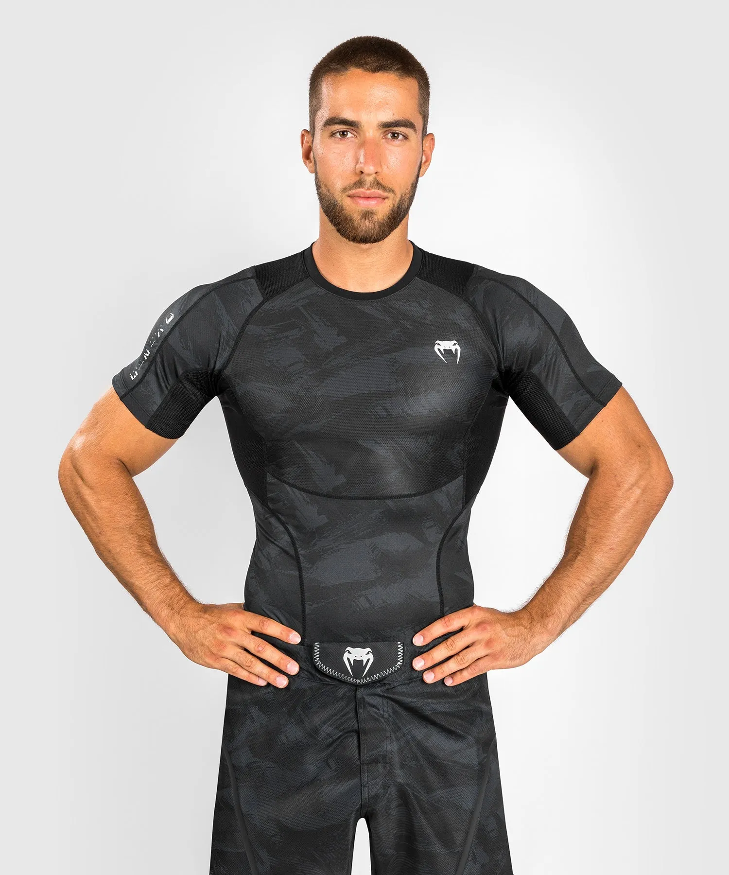 T-Shirt de Compression Venum Electron 3.0 - Manches Courtes - Noir